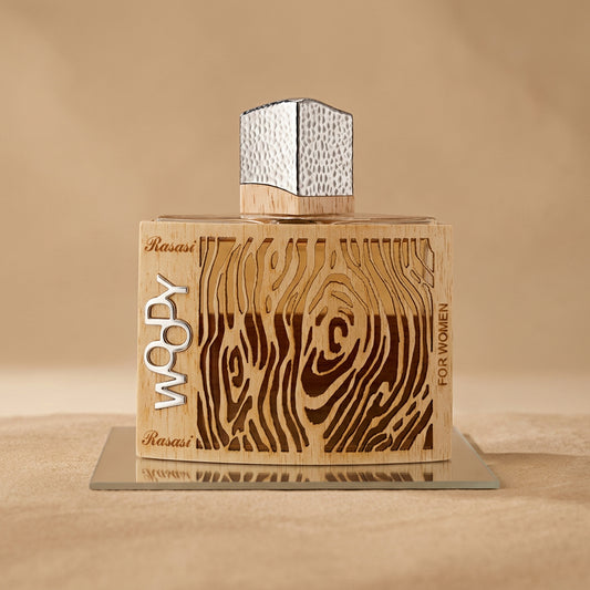 Wow Woody Wild on Wood for Women من الرصاصي
